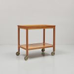 1086 2724 SERVING TABLE